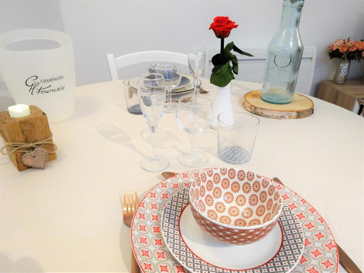 Le Sablon - Appartement Bien-Etre, Spa & Massages A 20Mn De Reims Centre Unchair Eksteriør billede